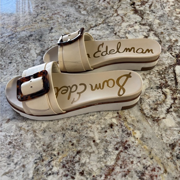 Sam Edelman Cream Slide Sandals with Tortoise Accent - Picture 4 of 6